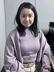 鋼琴導師蕭殷玲